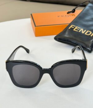 FENDI SUNGLASSES
