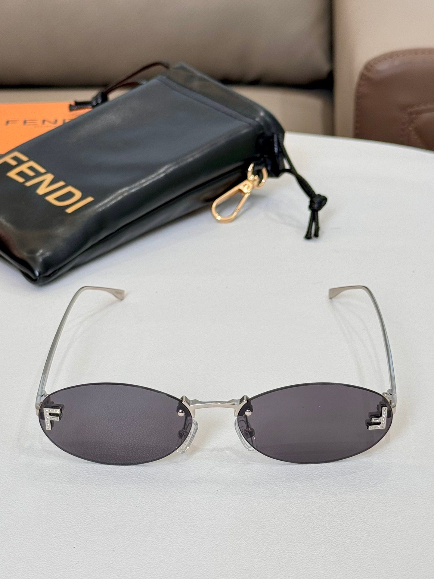 FENDI SUNGLASSES - Image 2