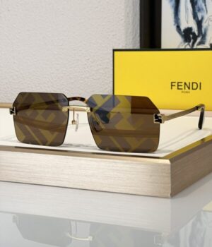 FENDI SUNGLASSES