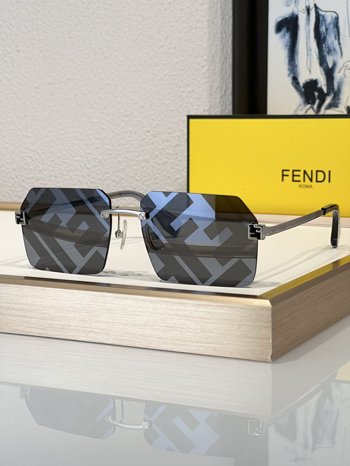 FENDI SUNGLASSES - Image 3