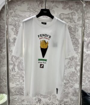 FENDI TSHIRT