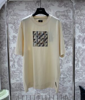 FENDI TSHIRT