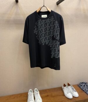 FENDI TSHIRT