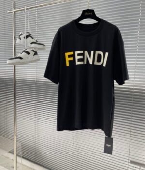 FENDI TSHIRT