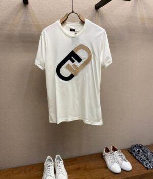 FENDI TSHIRT