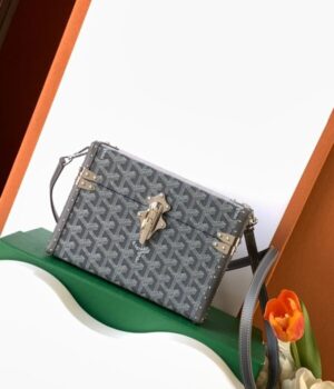 GOYARD BAG