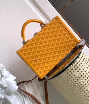 GOYARD BAG