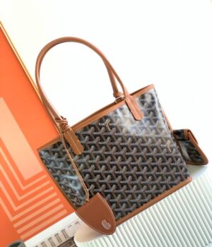 GOYARD BAG