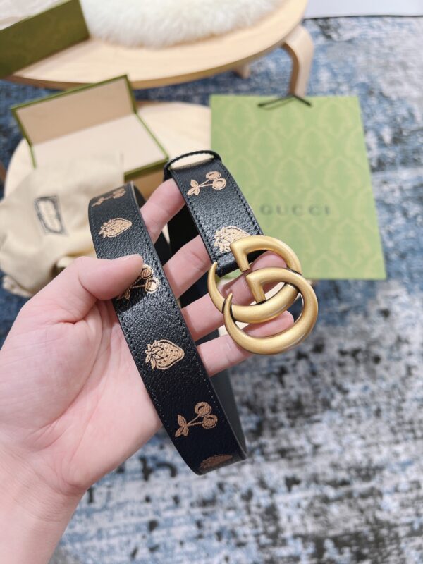 GUCCI BELT