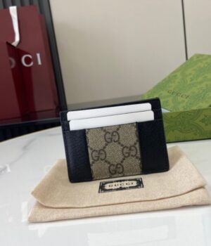 GUCCI CARD HOLDER