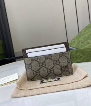 GUCCI CARD HOLDER