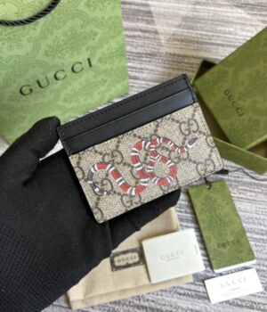 GUCCI CARD HOLDER