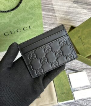 GUCCI CARD HOLDER