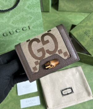 GUCCI CARD HOLDER