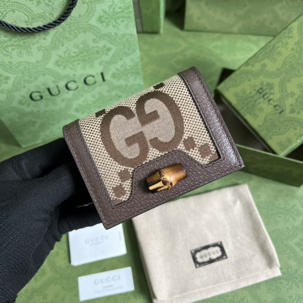 GUCCI CARD HOLDER