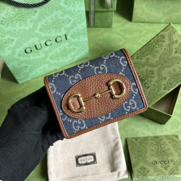 GUCCI CARD HOLDER
