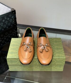GUCCI LOAFER