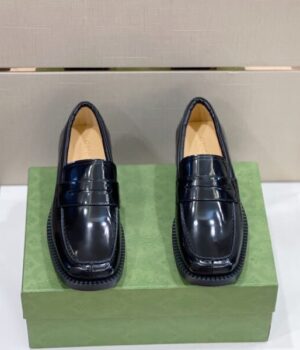 GUCCI LOAFER