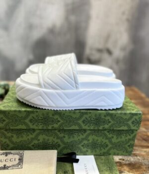 GUCCI SANDAL