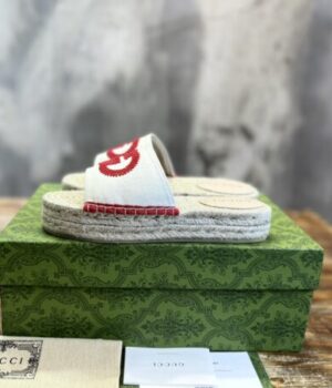 GUCCI SANDAL