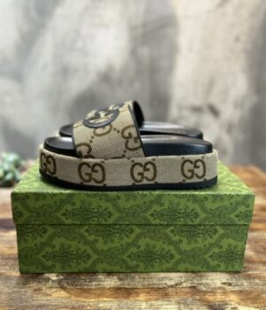 GUCCI SANDAL