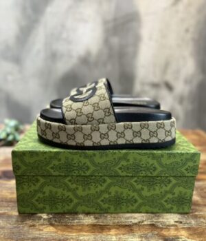 GUCCI SANDAL