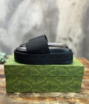 GUCCI SANDAL