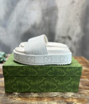 GUCCI SANDAL