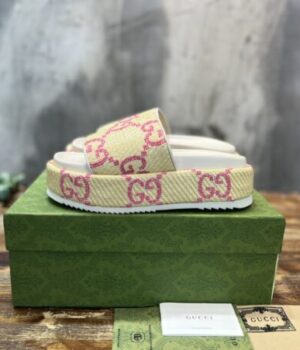 GUCCI SANDAL