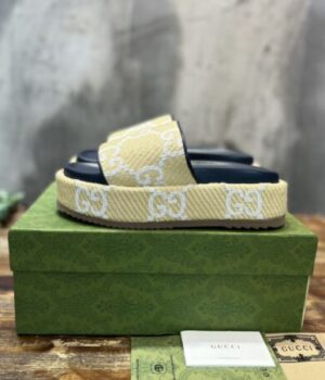 GUCCI SANDAL