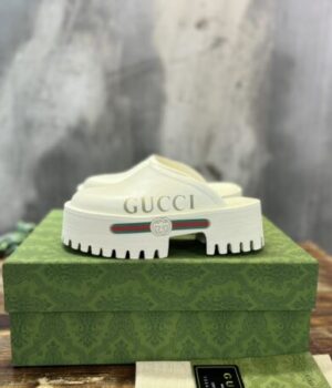GUCCI SANDAL
