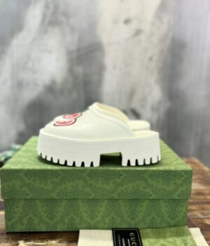 GUCCI SANDAL