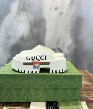 GUCCI SANDAL