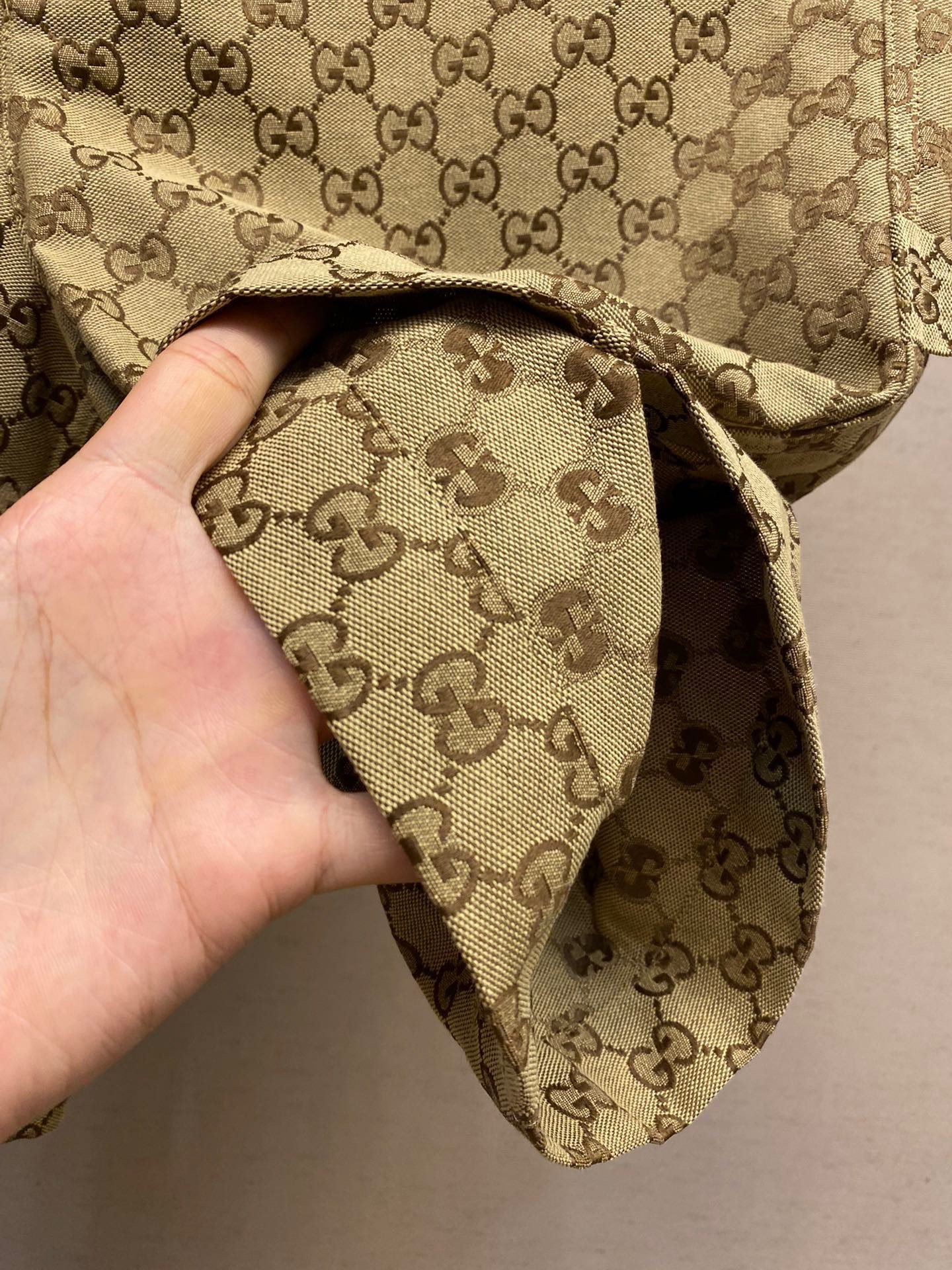 GUCCI SHORTS - Image 7