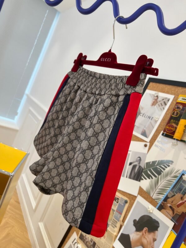 GUCCI SHORTS - Image 8
