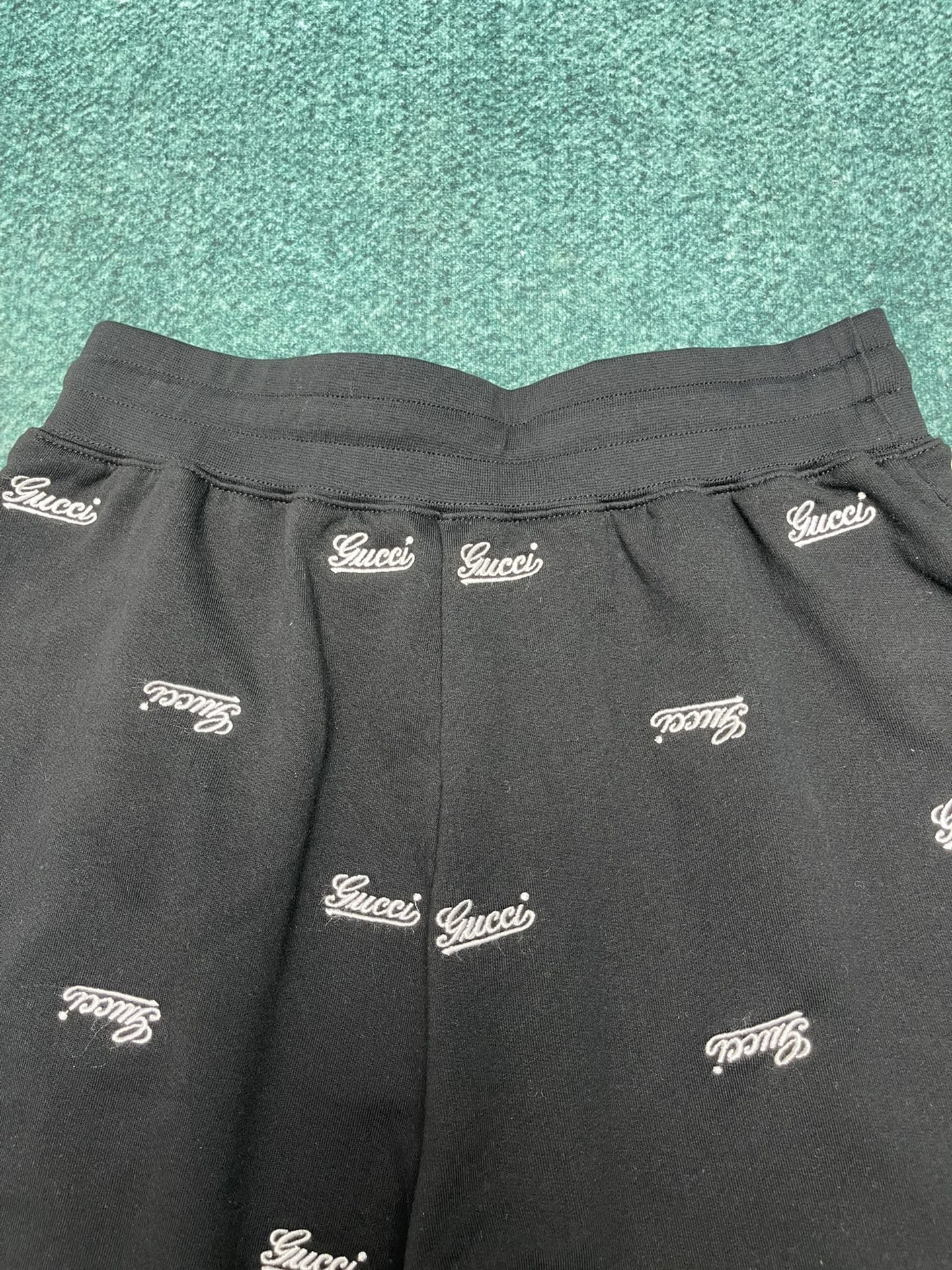 GUCCI SHORTS - Image 7