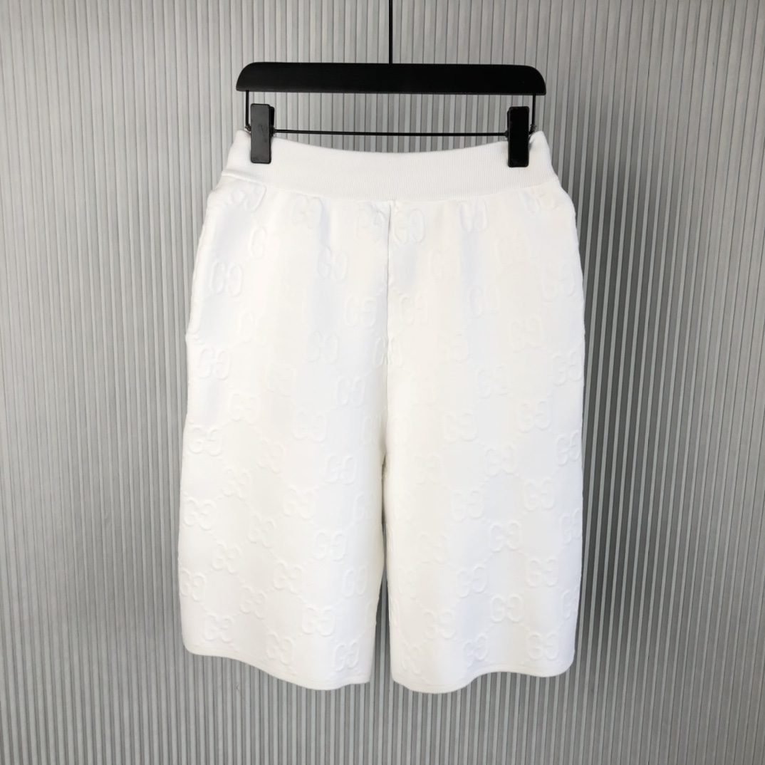 GUCCI SHORTS - Image 3