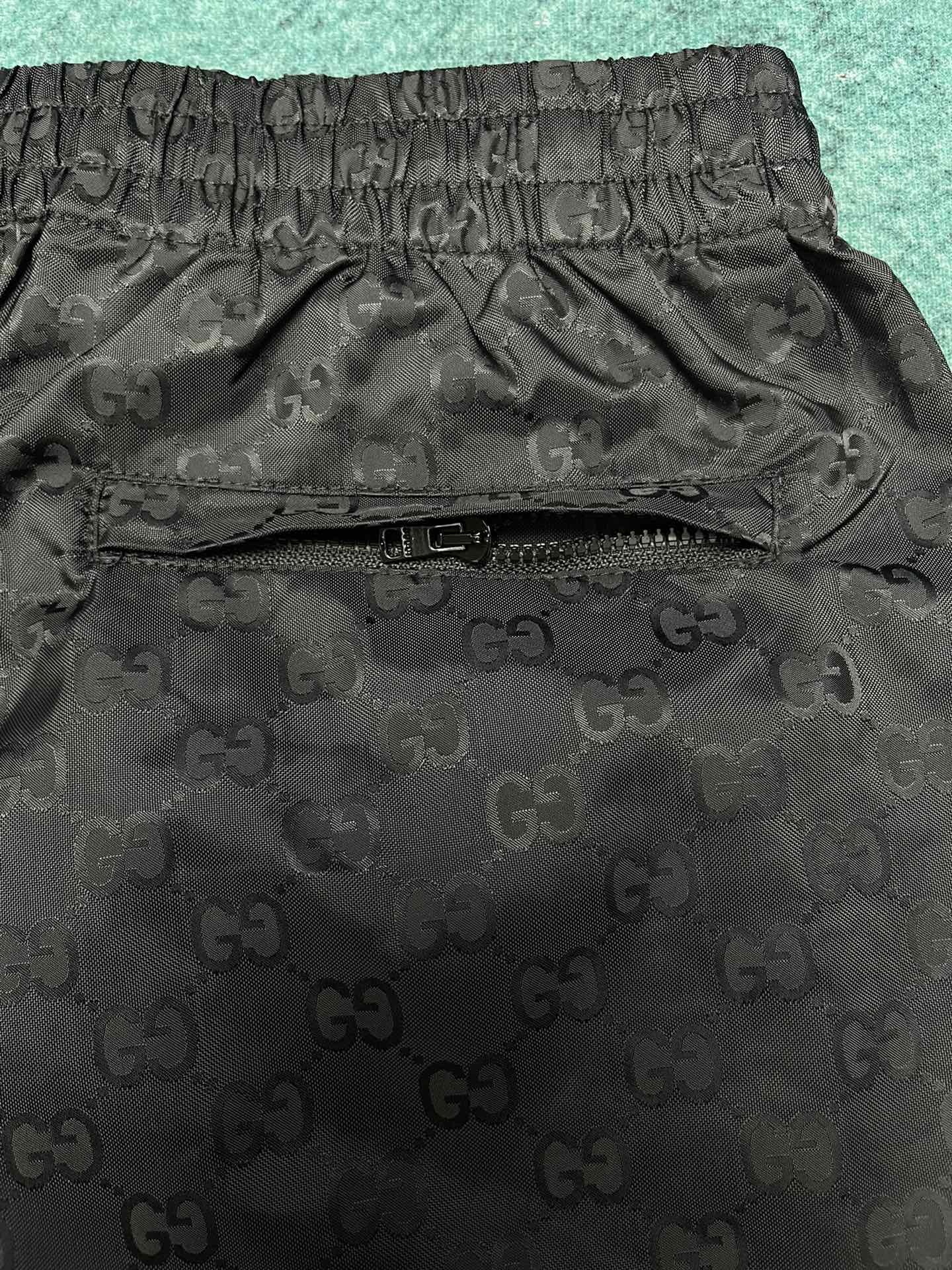 GUCCI SHORTS - Image 7
