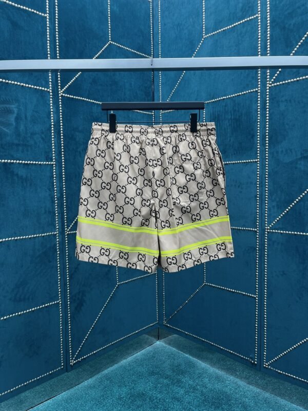 GUCCI SHORTS - Image 4