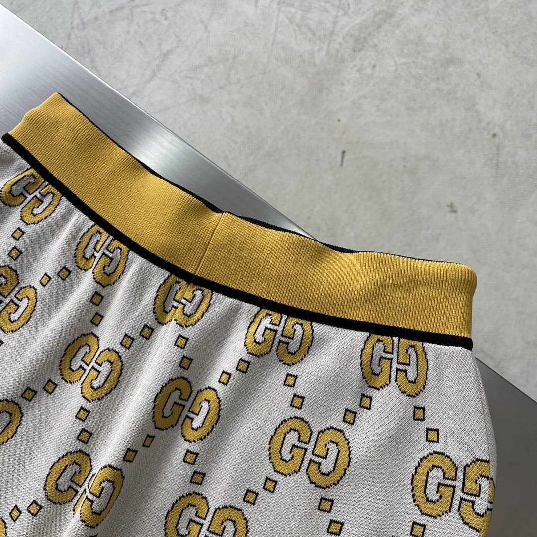 GUCCI SHORTS - Image 7