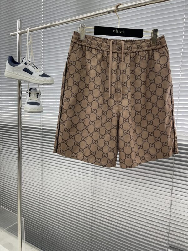 GUCCI SHORTS - Image 4