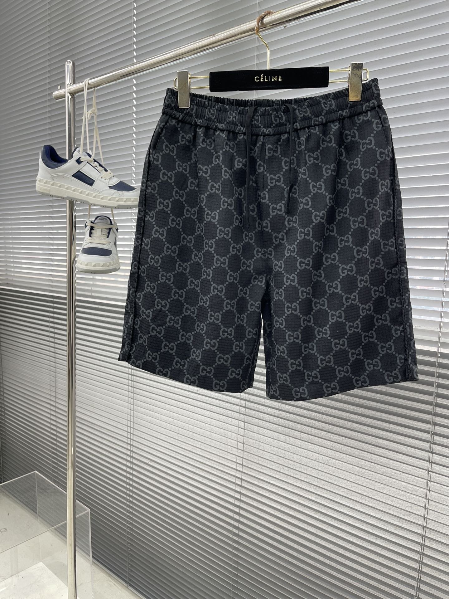 GUCCI SHORTS - Image 2