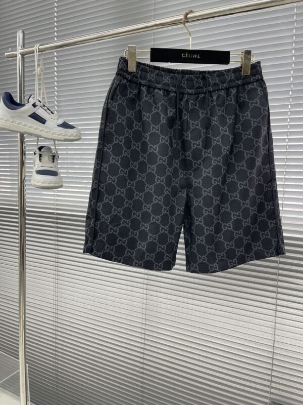 GUCCI SHORTS - Image 4
