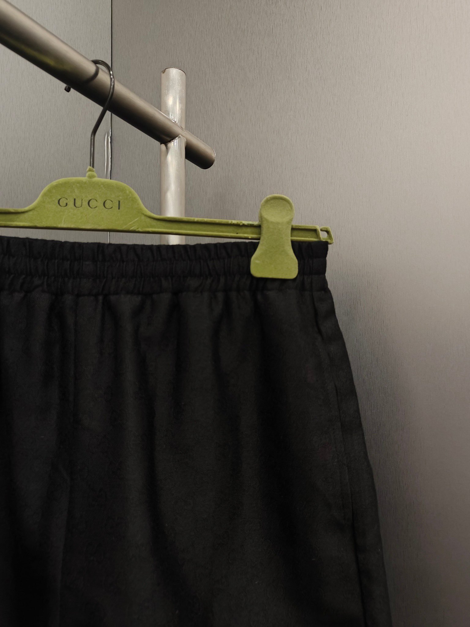 GUCCI SHORTS - Image 3