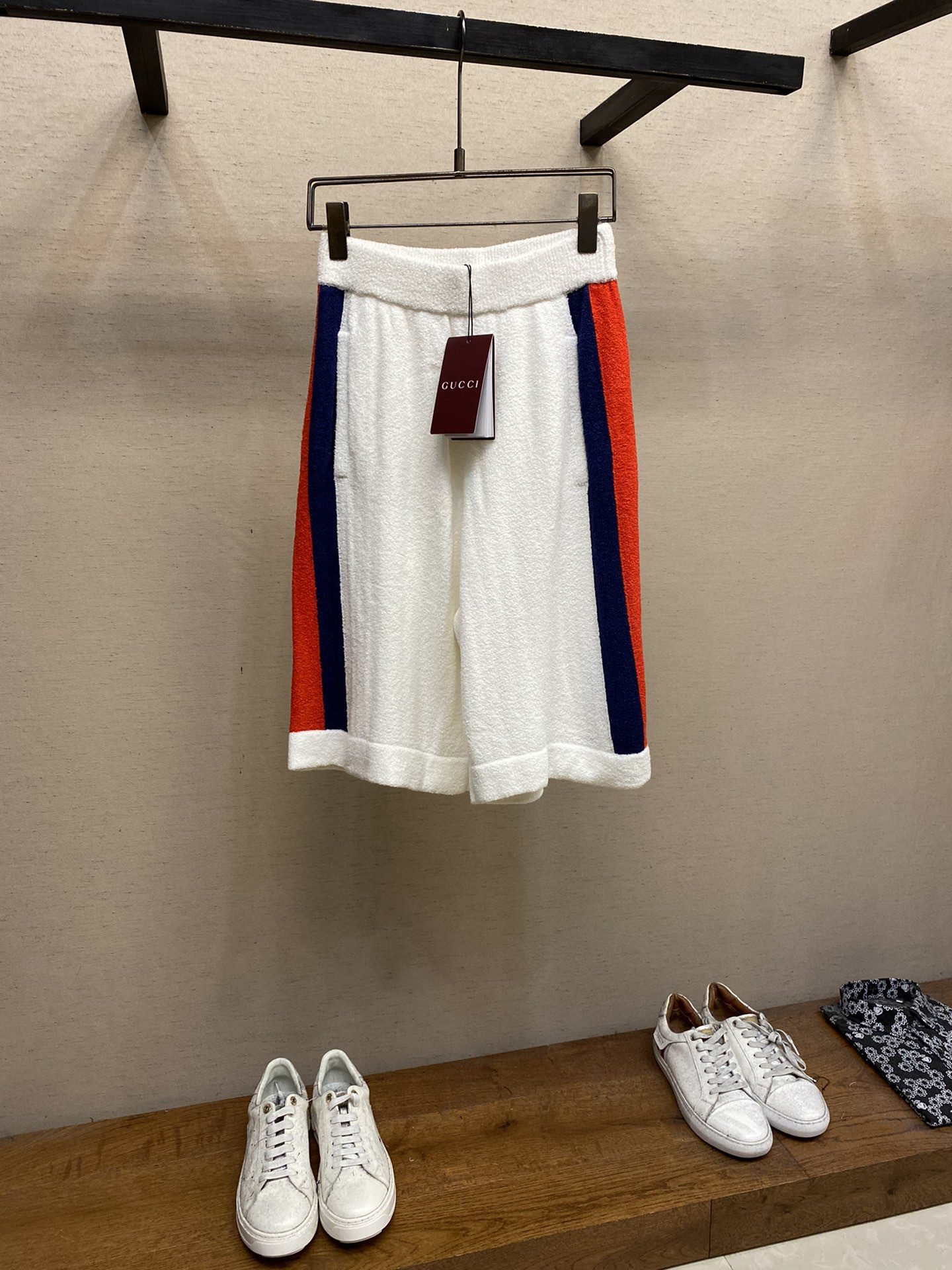 GUCCI SHORTS - Image 2