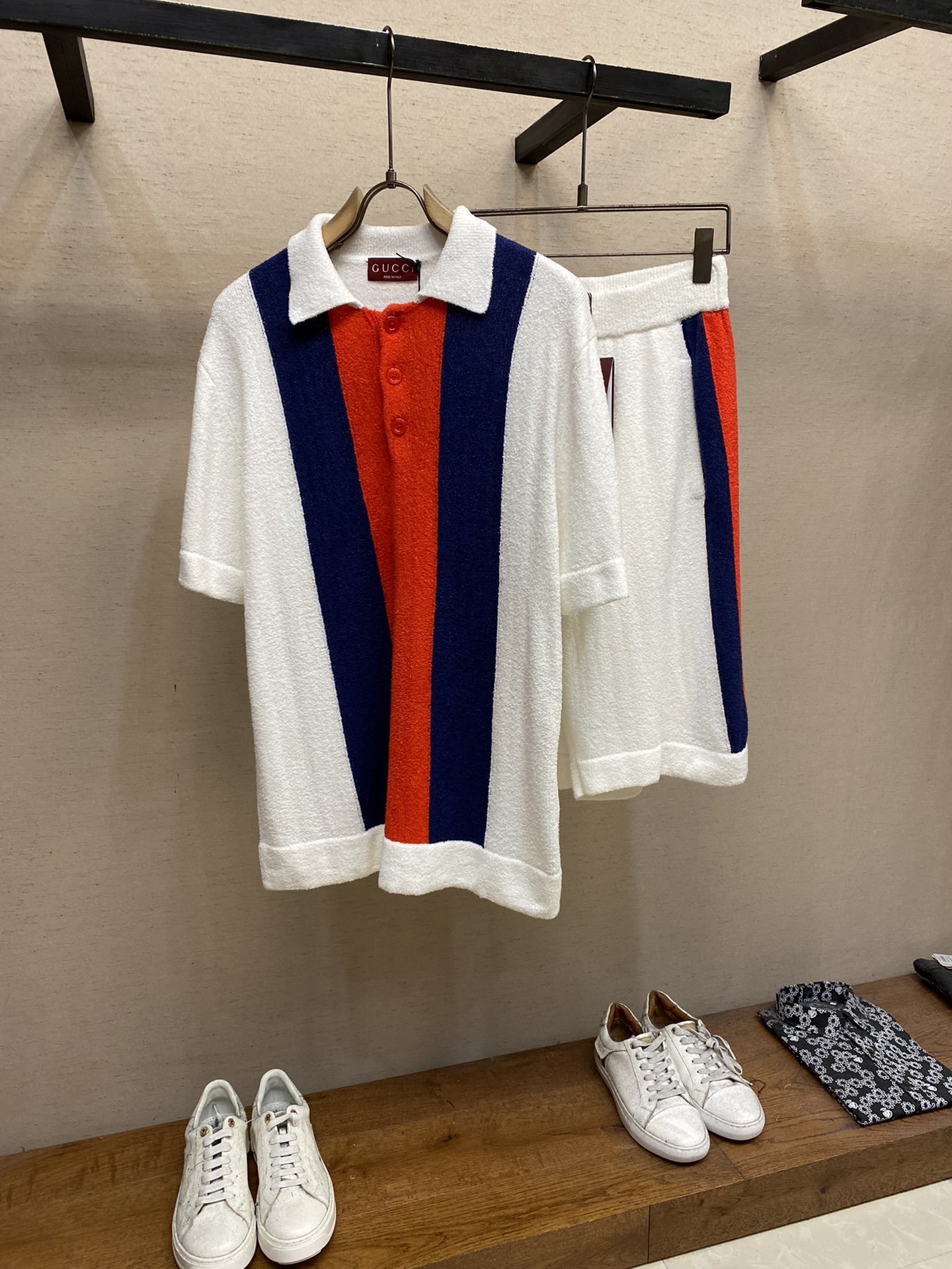 GUCCI SHORTS - Image 3