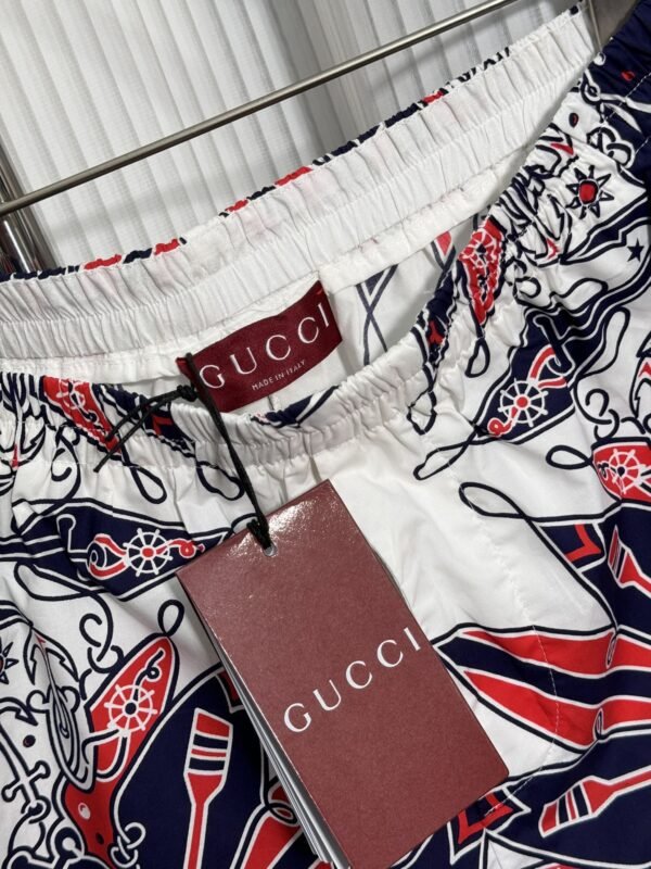 GUCCI SHORTS - Image 8