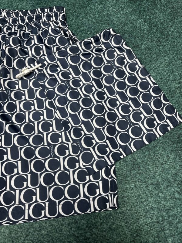 GUCCI SHORTS - Image 8