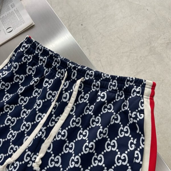 GUCCI SHORTS - Image 4