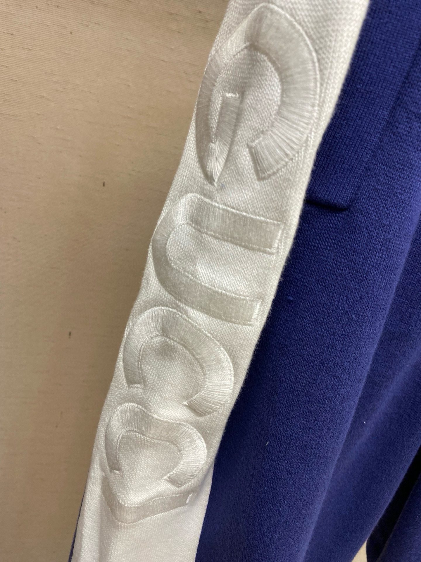 GUCCI SHORTS - Image 7